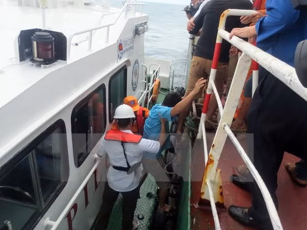 Vietnam detiene un barco micronesio por choques en el mar ảnh 1