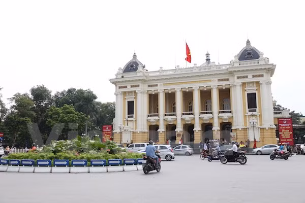 Conmemoran en Vietnam triunfo de la Revolución de Agosto ảnh 1 Conmemoran en Vietnam triunfo de la Revolución de Agosto ảnh 1