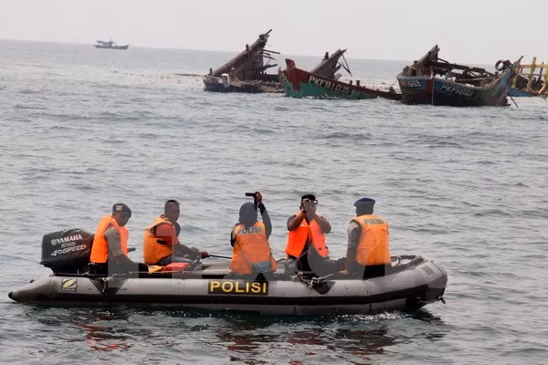 Indonesia advierte a pesqueros extranjeros ilegales ảnh 1