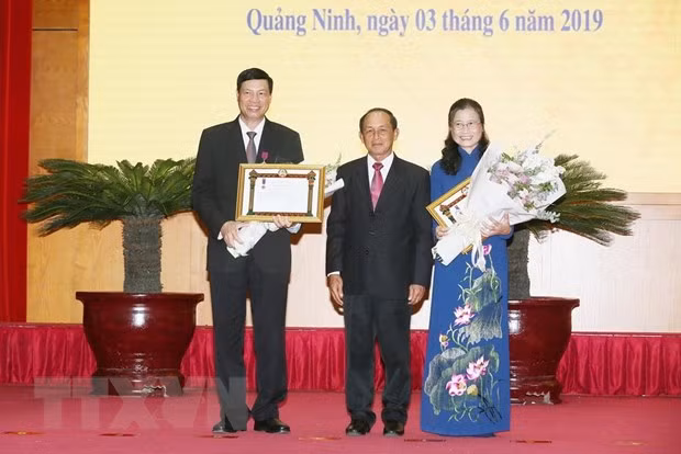 Impulsan Vietnam y Laos cooperación interprovincial ảnh 1