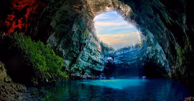 Aumenta la llegada de turistas internacionales a Quang Binh ảnh 1 Aumenta la llegada de turistas internacionales a Quang Binh ảnh 1