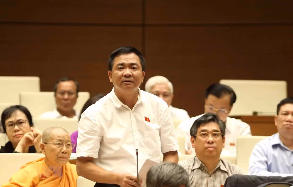 Continúa Parlamento de Vietnam sesiones de comparecencias ảnh 1 Continúa Parlamento de Vietnam sesiones de comparecencias ảnh 1
