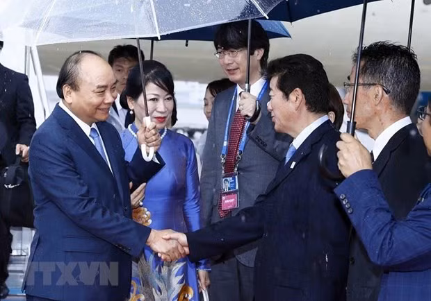 Primer ministro vietnamita responde a prensa japonesa en ocasión de su participación en la Cumbre del G20 ảnh 1