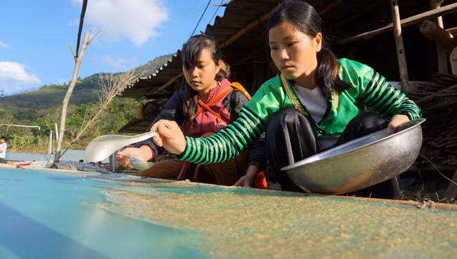  Papel sagrado de minoría étnica vietnamita para rituales espirituales ảnh 1