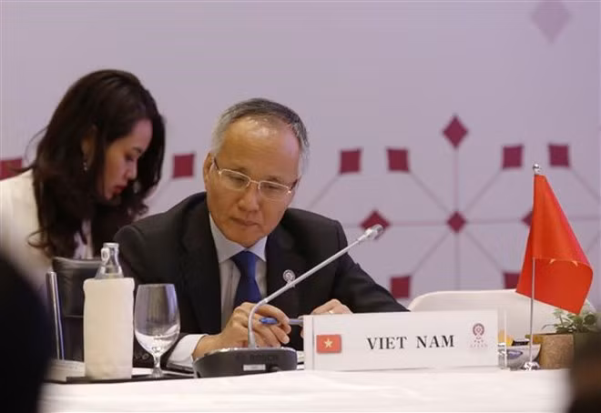 Ministros de Economía de ASEAN esperan concluir las negociaciones de RCEP a fines de este año ảnh 1