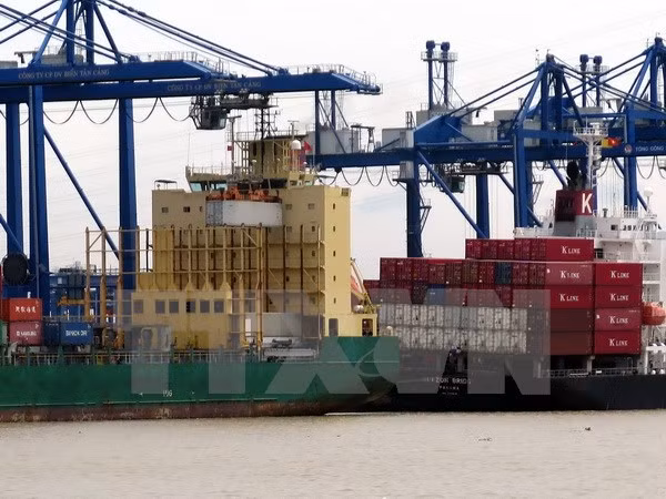 Expertos optimistas ante crecimiento económico de Vietnam en 2016 ảnh 1