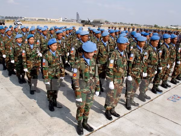Cambodia manda nuevos oficiales para operaciones de paz en Líbano ảnh 1