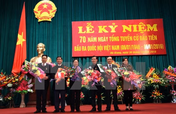 Localidades vietnamitas conmemoran 70 años de las primeras elecciones generales ảnh 1