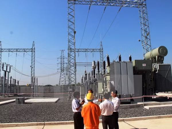 Puesto en marcha centro de control de sistema eléctrico ảnh 1 Puesto en marcha centro de control de sistema eléctrico ảnh 1