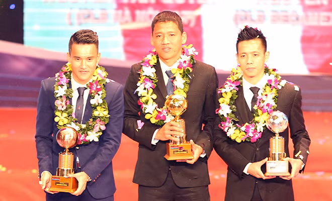 Publican lista de futbolistas más destacados de Vietnam en 2015 ảnh 1