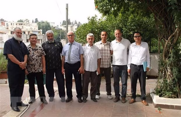 Práctica en Argelia de artes marciales vietnamitas estrecha nexos entre ambos países ảnh 1