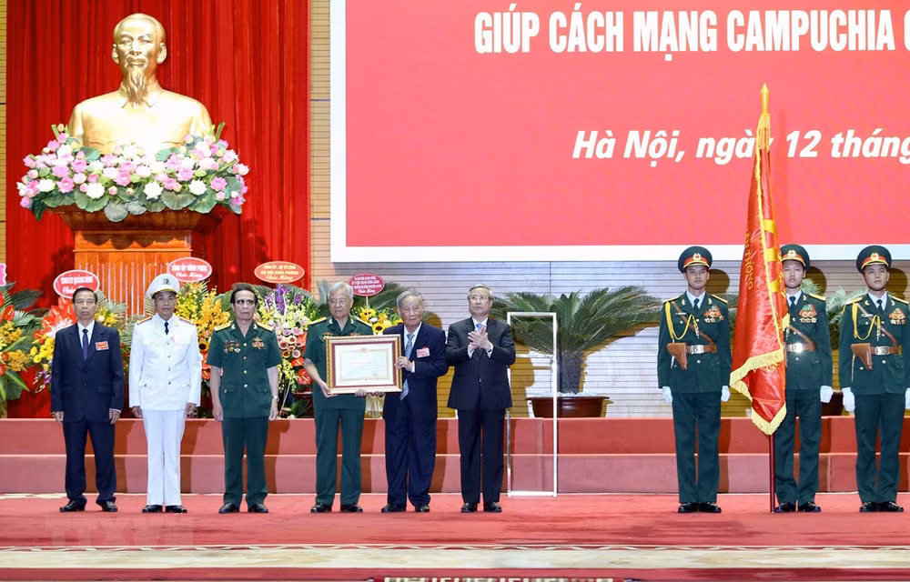 Camboya honra a expertos vietnamitas ảnh 1