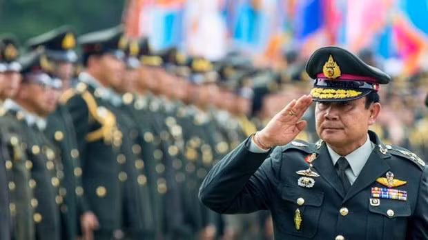 Premier de Tailandia pone fin al gobierno militar ảnh 1