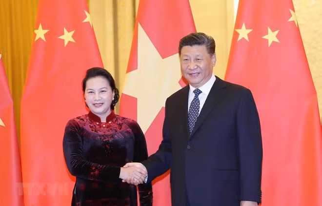Ratifica visita de máxima legisladora vietnamita a China asociación estratégica bilateral ảnh 1