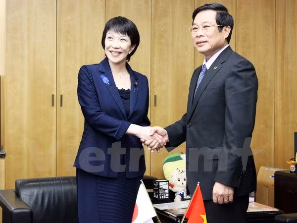 Vietnam y Japón robustecen lazos en correos y telecomunicación ảnh 1