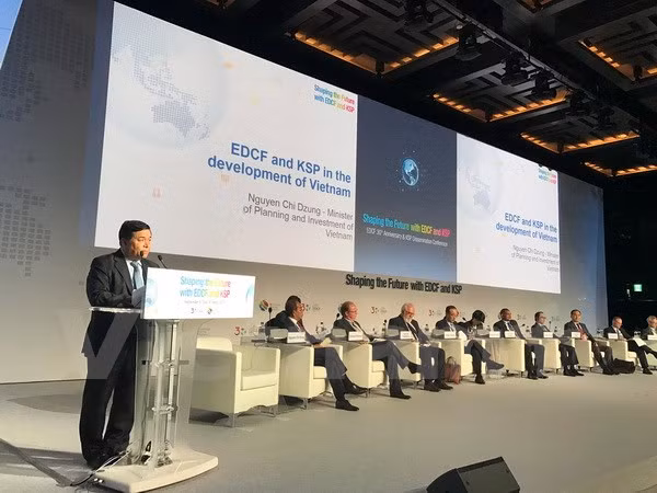 Vietnam fortalece cooperación con Sudcorea ảnh 1