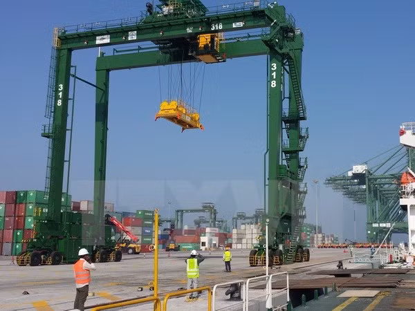 Doosan Vina exporta gigantescas grúas a India ảnh 1 Doosan Vina exporta gigantescas grúas a India ảnh 1