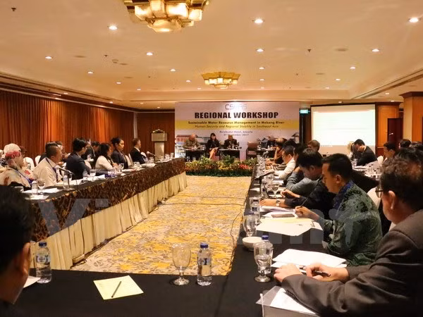 Impulsan gestión sostenible de recursos hídricos del río Mekong ảnh 1