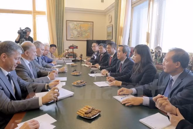 Vietnam y Rusia robustecen nexos ảnh 1
