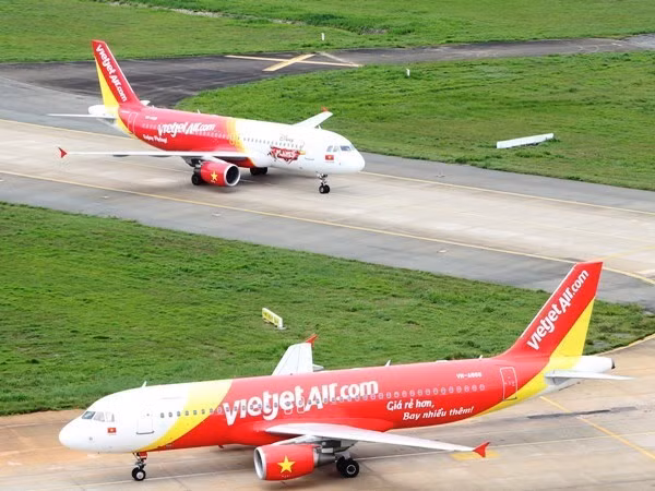 Vietjet Air, una de las empresas mejor cotizadas en bolsa de valores de Vietnam según Forbes ảnh 1