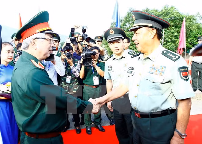 Viceministro vietnamita califica de exitoso el intercambio de defensa con China ảnh 1