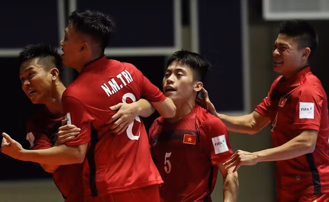 Vietnam desciende en ranking mundial de fútbol ảnh 1