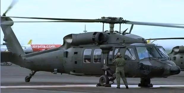 Seis muertos en siniestro de helicóptero militar en Filipinas ảnh 1