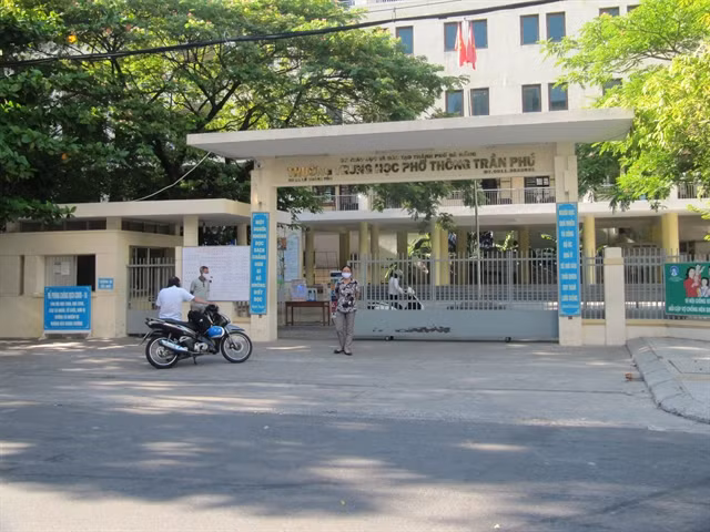 Estudiantes en ciudad vietnamita de Da Nang se someterán a pruebas del COVID-19 ảnh 1 Estudiantes en ciudad vietnamita de Da Nang se someterán a pruebas del COVID-19 ảnh 1