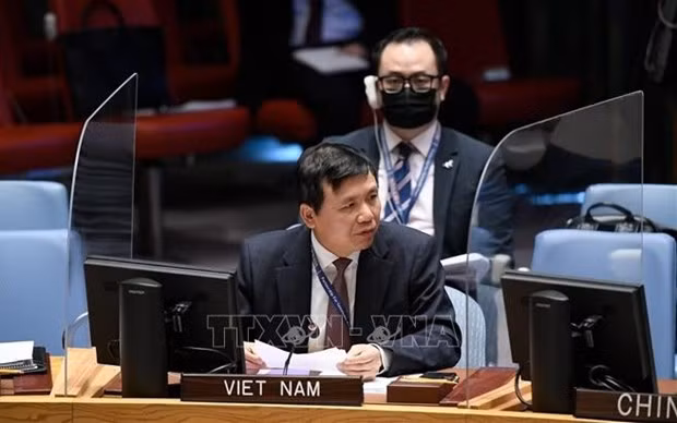 Vietnam apoya propuesta liderada por ONU hacia la paz en Yemen ảnh 1