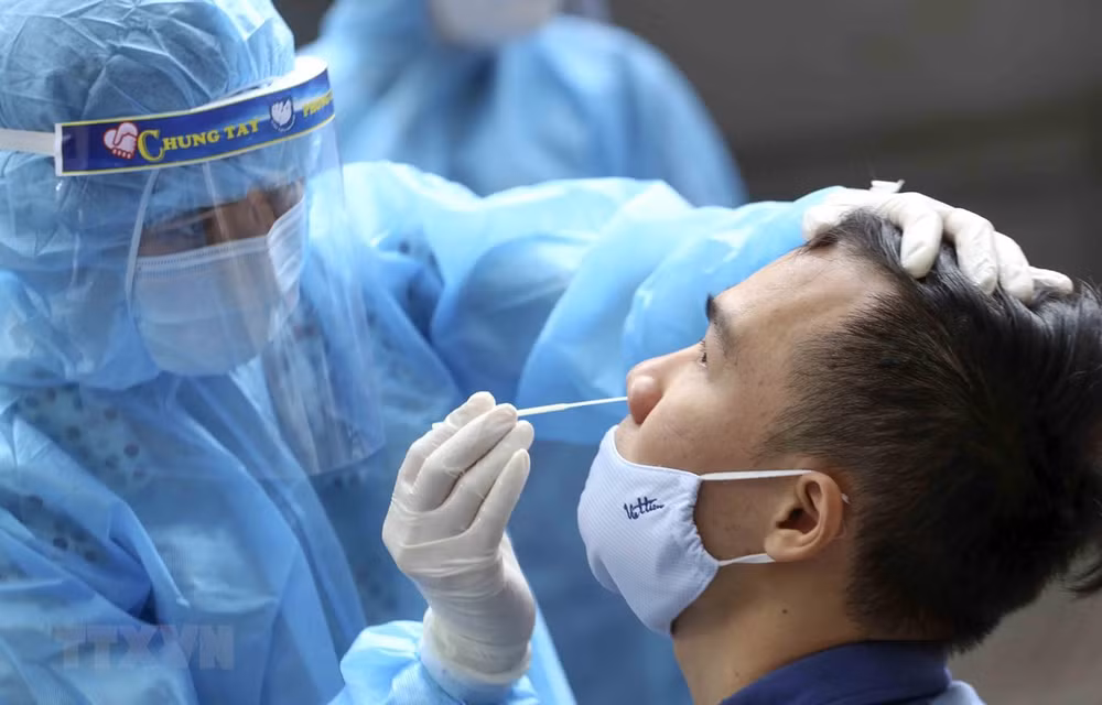 Registra Vietnam 92 nuevos casos de COVID-19 ảnh 1