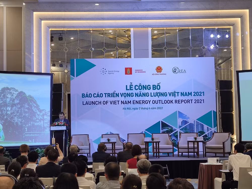 Vietnam por elevar capacidad de transmisión para lograr cero emisiones netas ảnh 1