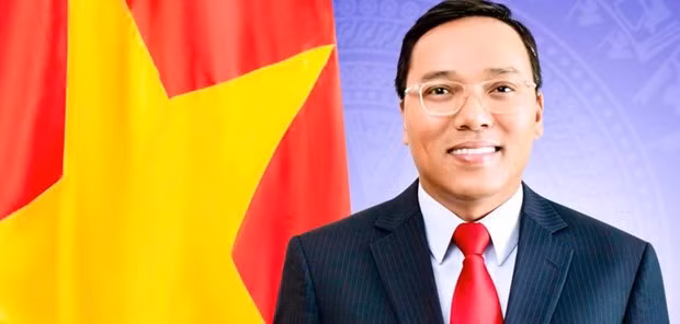 Visita de dirigente vietnamita a Reino Unido profundiza asociación estratégica bilateral ảnh 1