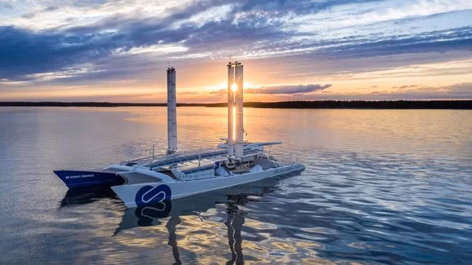 Barco propulsado por hidrógeno y energías renovables llega a Vietnam ảnh 2