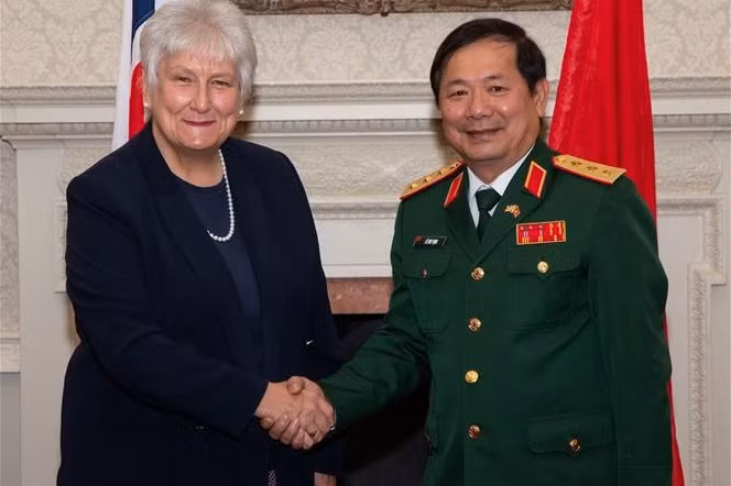 Vietnam y Reino Unido efectúan el IV cuarto Diálogo sobre Política de Defensa ảnh 1