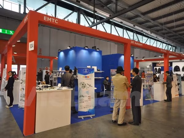 Vietnam muestra productos en mayor exposición de motos del mundo ảnh 1