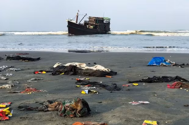 Myanmar encuentra 14 cuerpos de migrantes arrastrados a la costa ảnh 1 Myanmar encuentra 14 cuerpos de migrantes arrastrados a la costa ảnh 1
