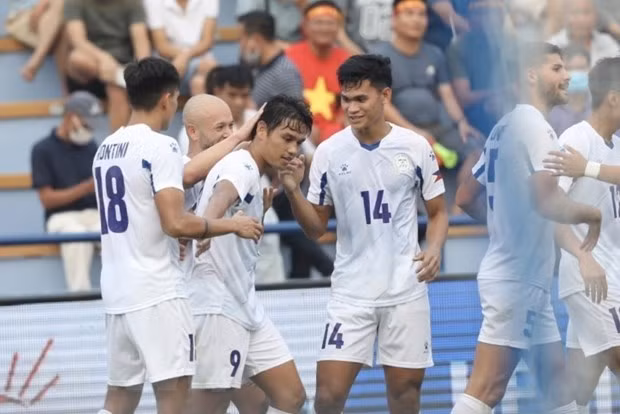 Filipinas vence 4-0 a Timor Leste en el primer partido de SEA Games 31 ảnh 1