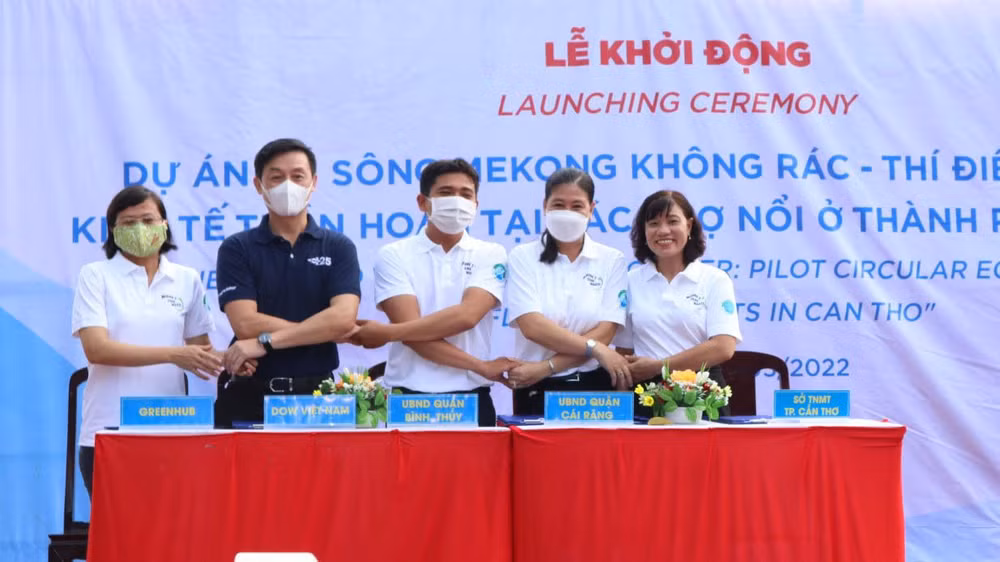 Lanzan proyecto para reducir residuos en el Río Mekong de Vietnam ảnh 2
