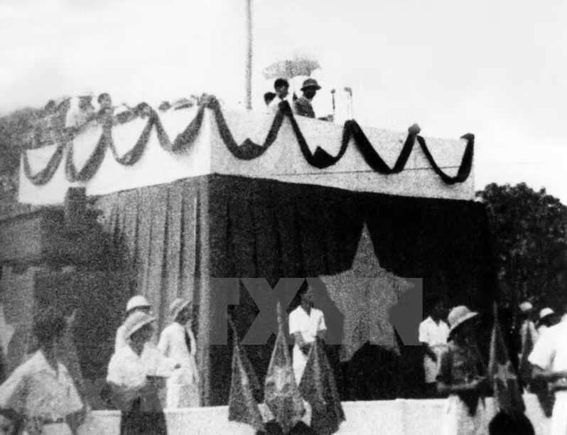 [Foto] En recuerdo al Día de Independencia Nacional ảnh 3