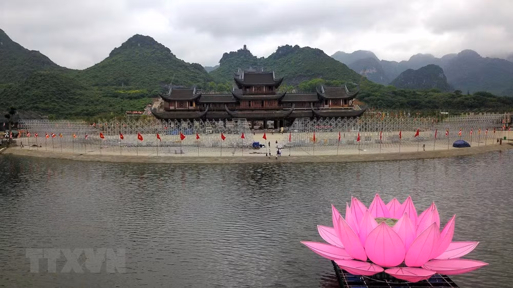 [Fotos] Pagoda Tam Chuc, dispuesta a celebrar el Día de Vesak 2019 de la ONU ảnh 5