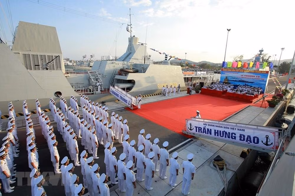[Fotos] Fuerzas marinas vietnamitas, listas para defender soberanía nacional ảnh 6
