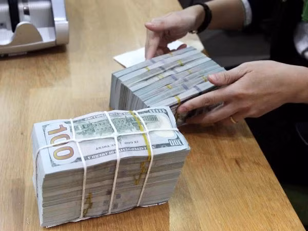 Economía vietnamita aumentará 6% en 2024, según HSBC ảnh 2