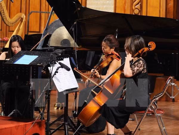 Concierto de amistad anima el Festival de Música Asia-Europa ảnh 1