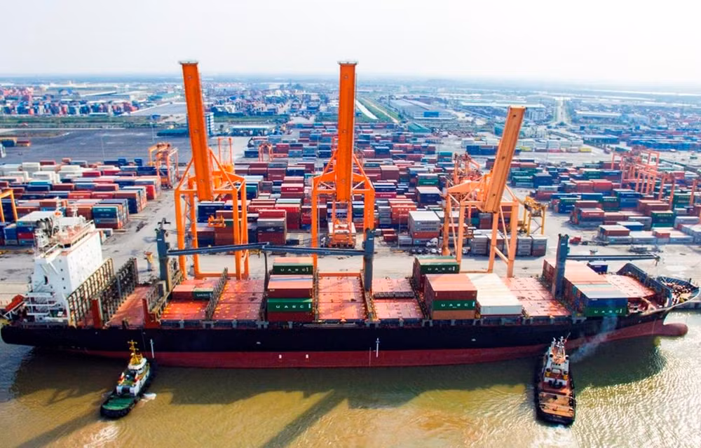 Inaugurarán la ruta de transporte de contenedores Vietnam-Malasia-India ảnh 1