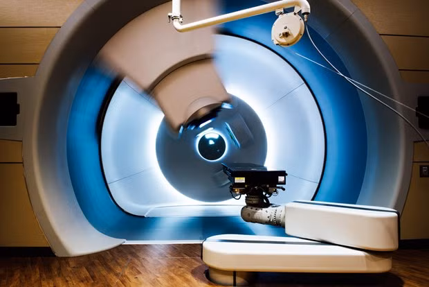 Rusia y Vietnam cooperan en tratamiento de cáncer con radioterapia de protones ảnh 1