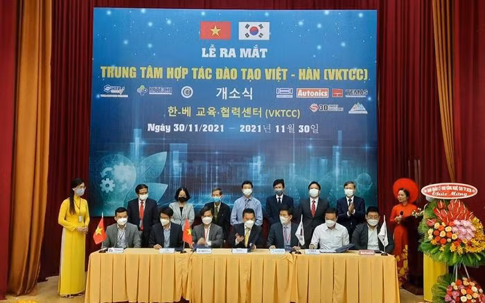 Inauguran Centro de Cooperación y Formación Vietnam-Corea del Sur ảnh 1