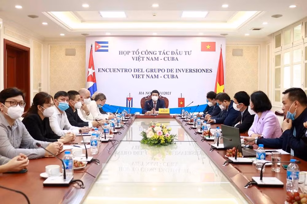 Cuba promete crear condiciones favorables para inversiones vietnamitas ảnh 2