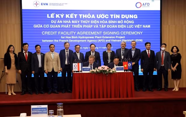 Francia ofrece préstamo millonario para proyecto hidroeléctrico en Vietnam ảnh 2