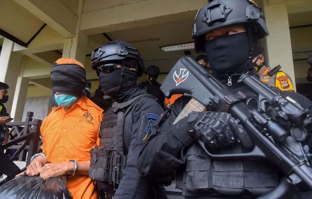 Indonesia detiene a 14 individuos por sus vínculos con el terrorismo ảnh 1