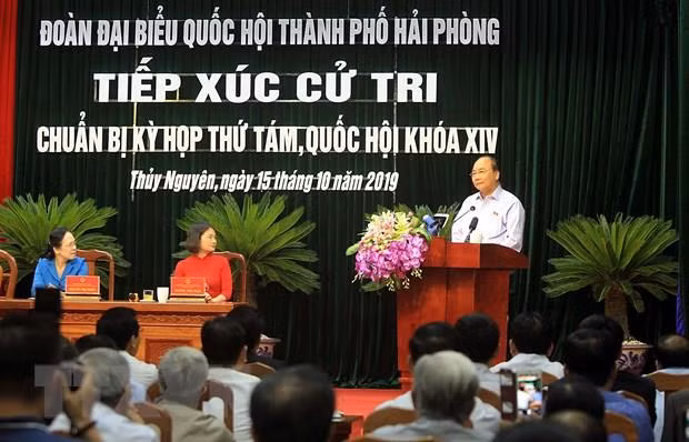 Dialoga primer ministro de Vietnam con electores en la ciudad de Hai Phong ảnh 1